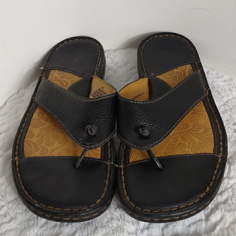 High Sierra Black Leather Woman's Thong Sandals